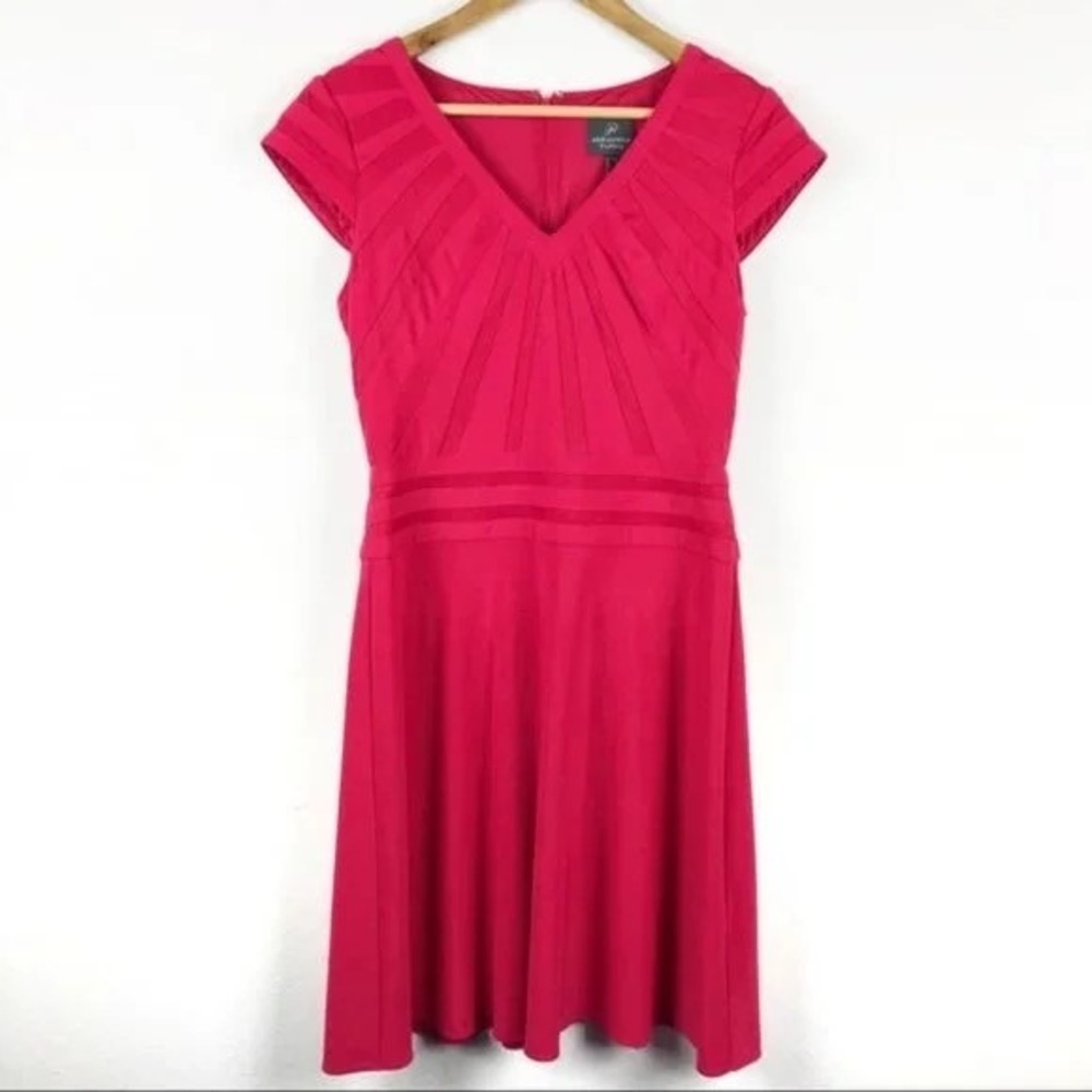 Adrianna‎ Papell Red Mesh Stripe Fit and Flare Dress V-Neck Size 4